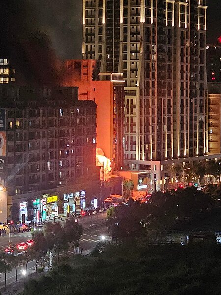 新北市林口文化三路一處建物傍晚傳出火警。圖／翻攝自林口大家庭