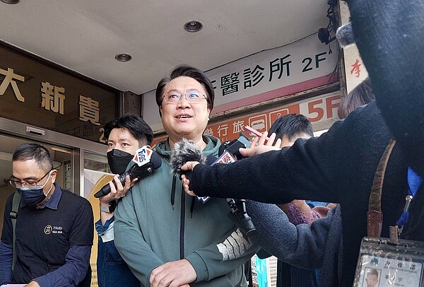 租屋族「痛處」超多!崔媽媽基金會向內政部提4建議 內政部長林右昌拜訪崔媽媽基金會,崔媽媽基金會也向林部長提出4大具體建議。圖/好房網News記者林和謙/攝