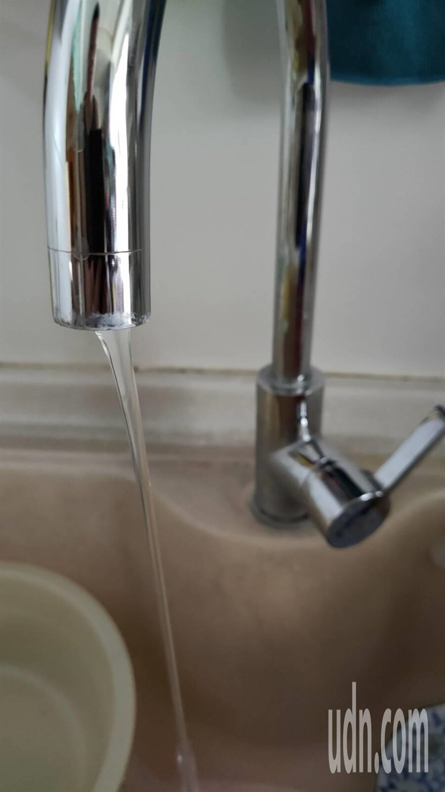 受台灣自來水公司進行3項工程影響，台中市部分地區明天上午10時起至23日上午9時，將停水47小時，有約30萬用戶受影響。記者黃寅／攝影 