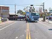 雲林遭拖板車兩度輾過　單車雙載母女慘死