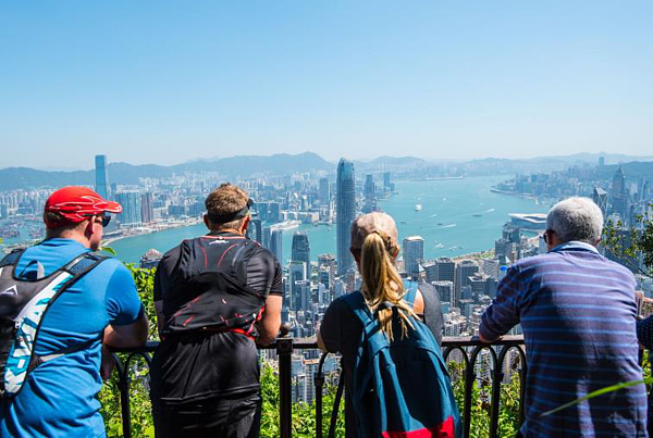 交通部表示,三大生活圈交通月票7月上路;5月起辦理促進自由行旅客來台措施、加速團客來台措施。示意圖。聯合報系資料照