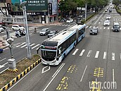 台中32輛雙節巴士3年後退場　公車迷喊保留：盼繼續使用