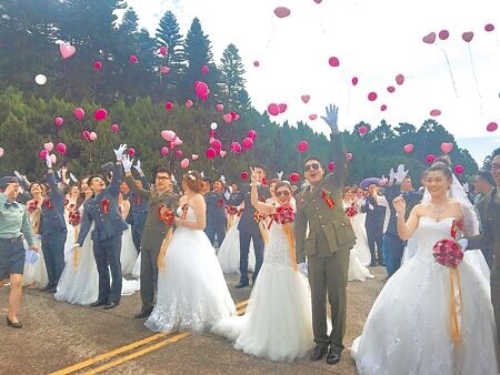 
學者表示，現代人認為結婚不是必要的，但社會上對結婚生育孩子的觀念仍重，加上人工生殖法規嚴格限制，都是間接造成少子化的因素。新聞示意圖。（本報資料照片）
