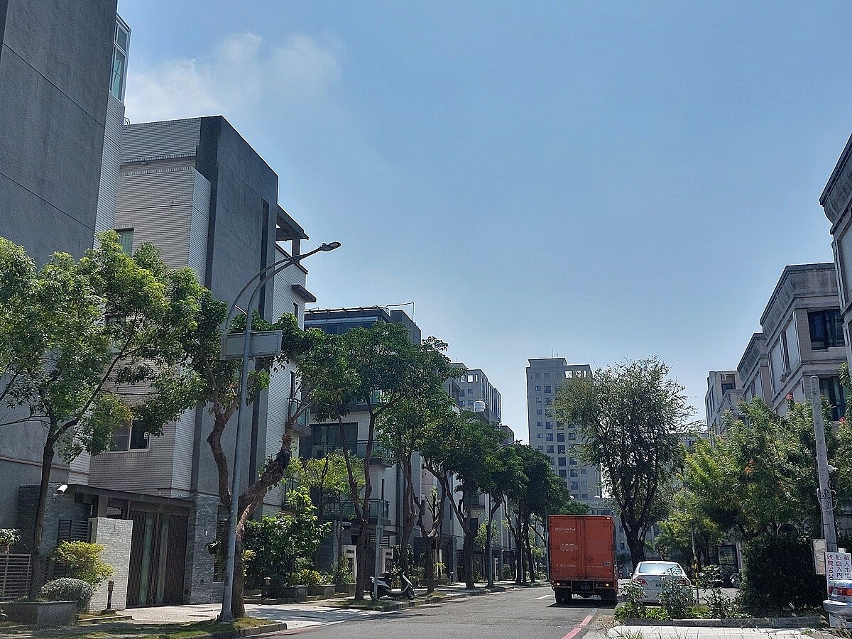 因善化、新市房價已不低,不少薪資不高的作業員、協力廠商員工,會選擇到麻豆、安定等區域購屋,可省上百萬元。圖/好房網News記者林和謙/攝