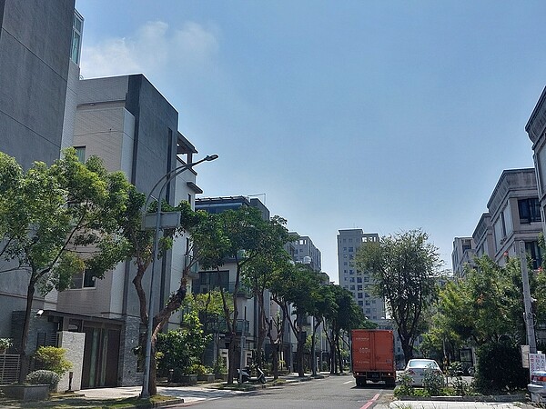 台南房價升!「年月雙漲3區」曝光 全市僅「1地」下跌 因善化、新市房價已不低,不少薪資不高的作業員、協力廠商員工,會選擇到麻豆、安定等區域購屋,可省上百萬元。圖/好房網News記者林和謙/攝