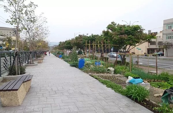 彰化縣員林市公所希望租用私有地做綠美化,被地主拒絕。記者簡慧珍/攝影