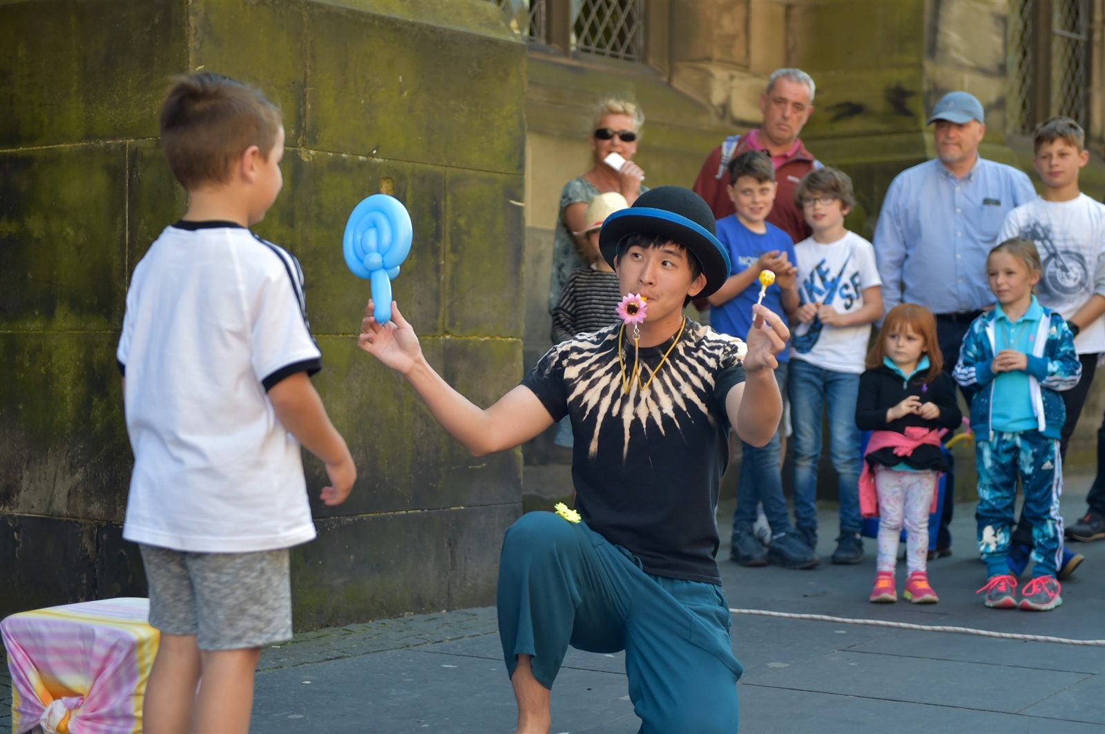 歡慶葫蘆墩文化中心40周年，街藝派對、大開兒童劇邀親子同樂。圖／台中市府提供