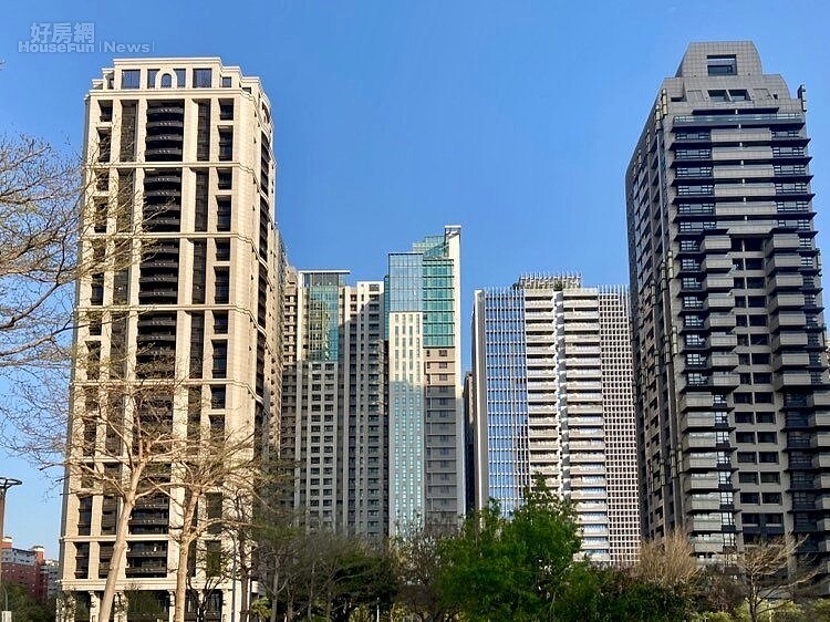 台中 秋紅谷 房市 大樓 七期 豪宅 七期重劃區。圖/好房網News記者黃芸涵攝