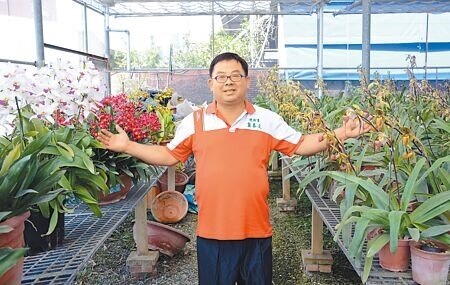 協助九如北玄宮舉辦蘭展的三處祕境蘭園,平時不對外開放,也罕見在民眾前曝光。(林和生攝)