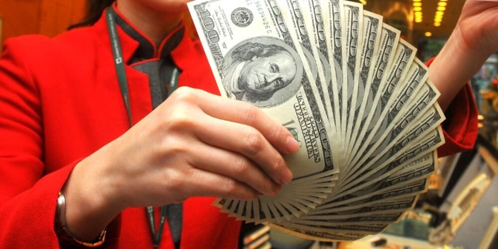 央行外匯局局長蔡烱民表示,市場大多數預測聯準會5月仍會再升1碼,後續將維持利率水準至年底,是否降息關鍵將是勞動市場及通膨走勢。圖/中時報系資料照片