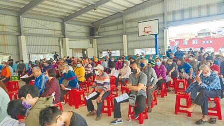 長生電廠2期更新改建發電計畫16日舉辦地方說明會,居民希望提高回饋金。(賴佑維攝)