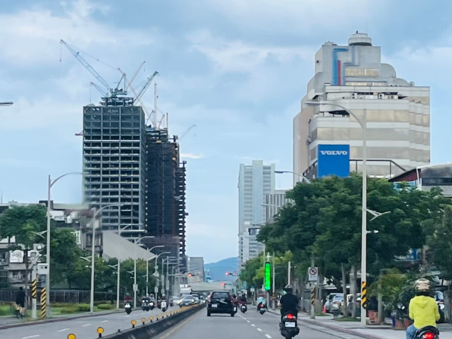 南港站周邊。記者游智文/攝影