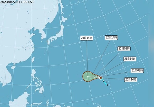 今年首颱「珊瑚」成颱。圖／取自氣象局
