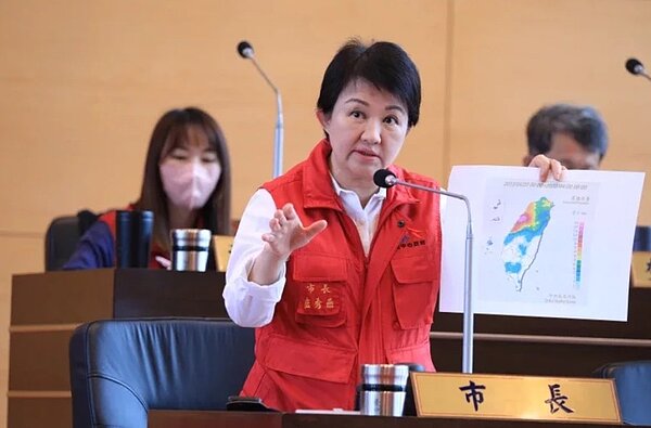 台中市長盧秀燕宣布,民調結果多數民意贊成台中殯儀館原地改建。記者陳秋雲/攝影