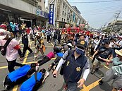 大甲媽遶境進香恢復躦轎底　醫：其實很擔心「這件事」