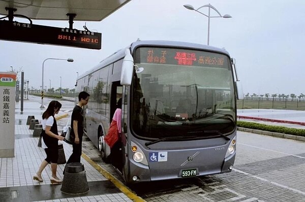 嘉市議員蔡文旭表示,市府應該多關切目前BRT營運班次的問題。圖/議員蔡文旭提供