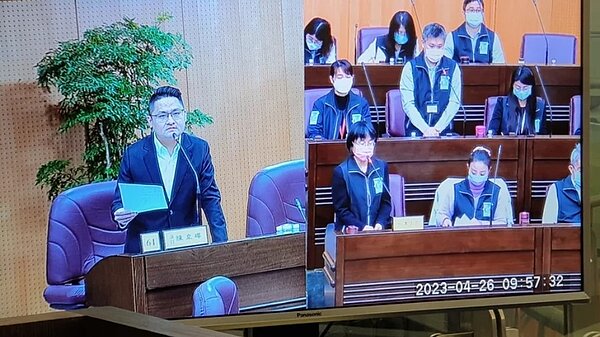 陳韋曄議員說前市府110年以後,給議會的工作報告就沒有第二行政園區選址進度。記者鄭國樑/翻攝