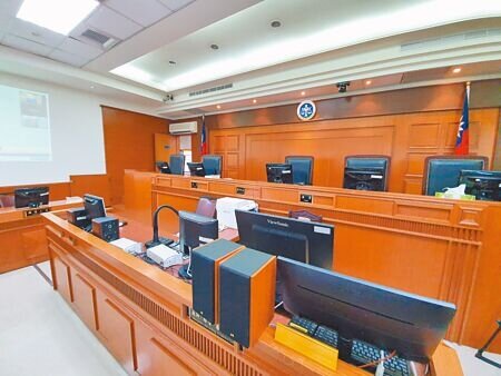 黑心蛋商父子賣長蟲及發霉蛋,高院重判沒收犯罪所得4128萬元。(本報資料照片)