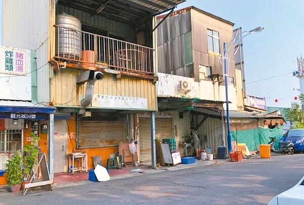 大台南觀光城有違建、建物安全等疑慮,市府預計今年拆除。圖/台南市政府提供