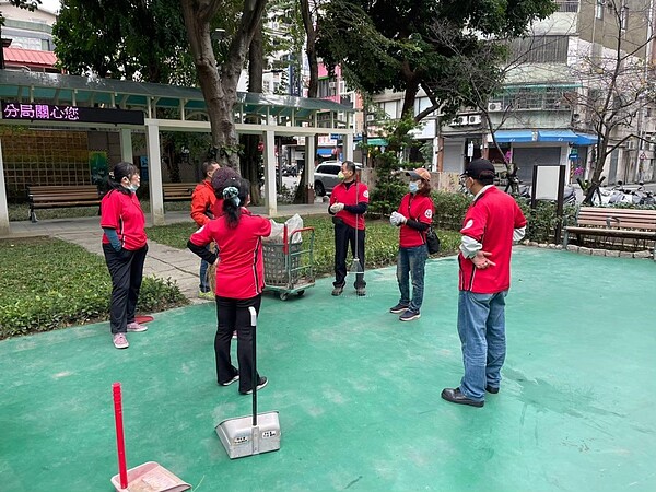 中央里清潔日。圖／取自「臺北市鄰里服務網」