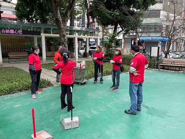 中央里清潔日。圖／取自「臺北市鄰里服務網」