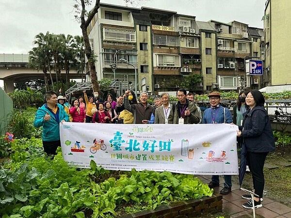 新仁里將自耕自食，田園城市製造可食地景推動食農教育。圖／取自吳建德里長臉書專頁