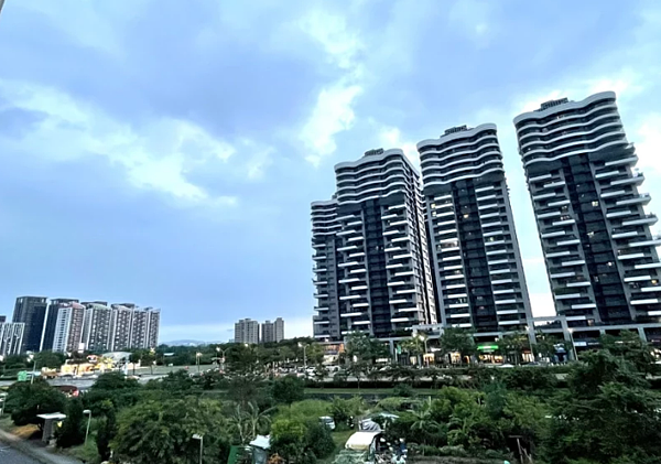 高雄近年房價飛高高,一年間有7個蛋白區攜手登上2字頭列車。圖/台灣房屋提供