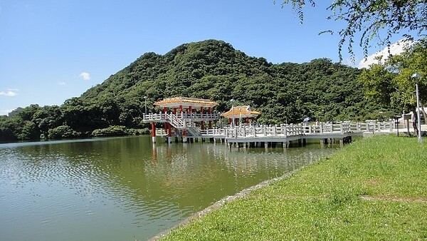 大湖公園鄰近安泰里，園內環境清靜幽美。圖／取自公園走透透，台北新花漾官網