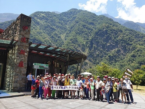 葫洲里的里民文化參訪活動。圖／取自台北市鄰里服務網