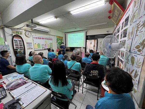 泰和里設有守望新助對，守護里內的安全。圖／取自林正義臉書粉絲專頁