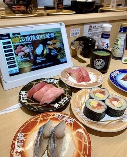 唐吉訶德來去高雄!全台最大千坪旗艦店 特色壽司專賣吸睛 唐吉訶德南台灣第一家新店將座落於大立百貨地下1樓,將設置壽司專賣店等專區。圖/高雄經發局提供