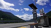 搭公車遊台東更方便！台東縣啟用智慧候車亭、電子紙公車站牌