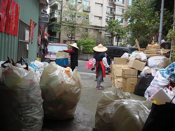 國泰里資源回收。圖/陳宗修里長臉書