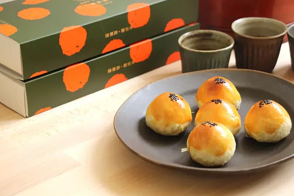 陳耀訓蛋黃酥於11月15日限時開賣。圖/陳耀訓・麵包埠提供