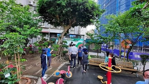 整頓安和公園。圖／里辦提供