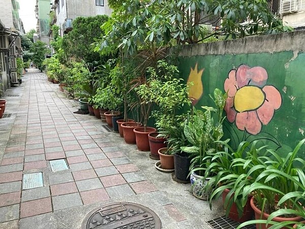 清掃後的街道十分乾淨。圖／取自「松山樂生活 X 有你有我」臉書
