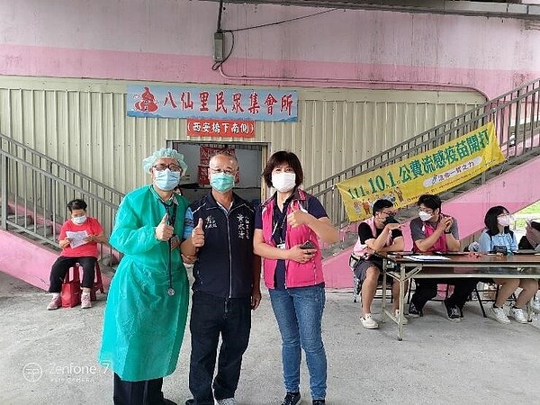 永清里長深耕八仙里多年,里民都說讚。圖/取自黃永清臉書粉絲專頁