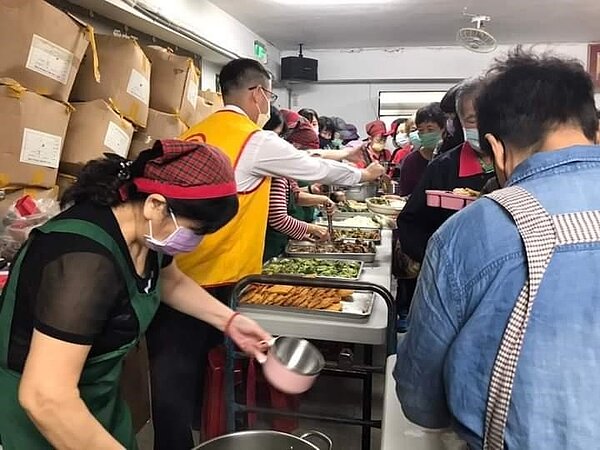 精心準備美食。圖／里辦提供