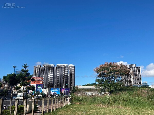 長輩嘴上贊助…他洗到A7「賣進口車、月存10萬」 無奈自嘲:被迫成長了 龜山A7重劃區。圖/好房網News記者黃芸涵攝