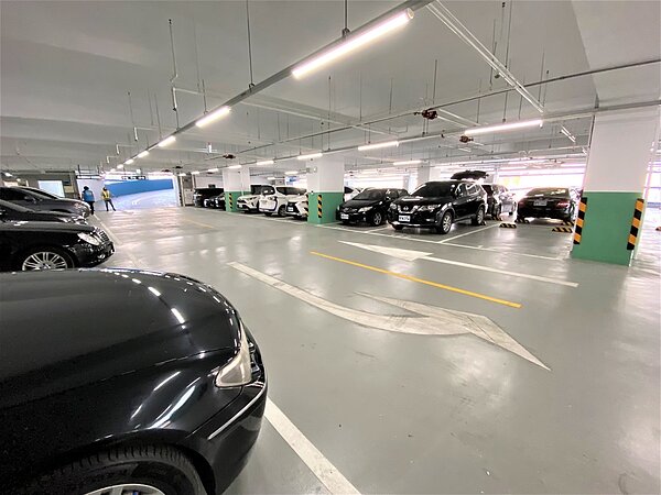 大里東榮立體停車場-南屯正心立體停車場陸續啟用。圖/台中市府提供