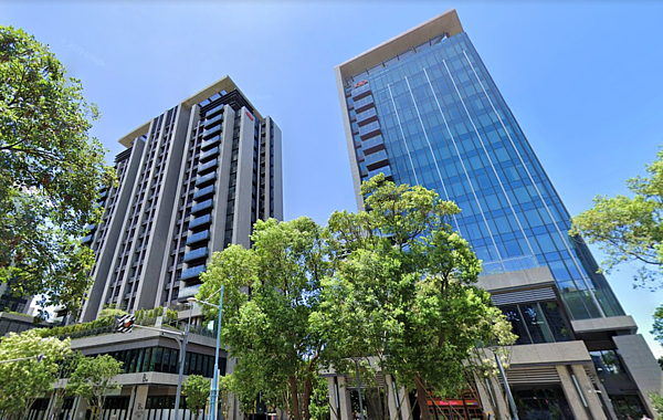 新光人壽新板傑仕堡。圖/翻攝自GoogleMaps