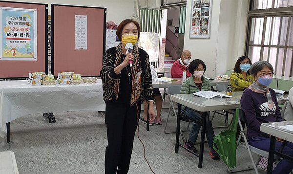 雙園里歌唱課程。（圖擷取自雙園里＆堀江町粉絲專頁）