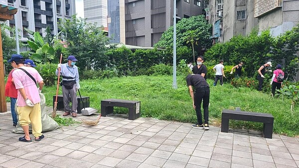 綠化公園，打造環保也可休憩的環境。圖 / 黃國輝里長提供