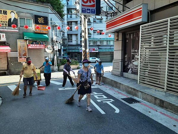 清掃後的街道十分整潔。圖截取自「臺北市鄰里服務網」