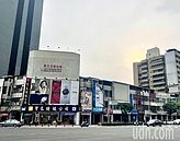 獵地方式變了　建商豪擲7.5億打包17棟近半紀老宅