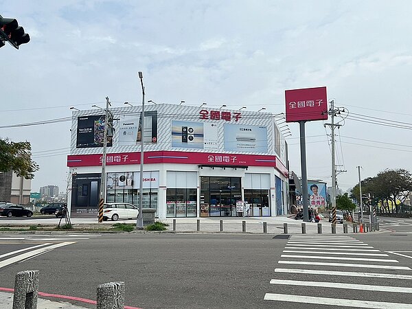 因崇德商圈外溢效應、發展較飽和,在商圈、學區雙重加持下,剛性需求推升店面產品熱度,使14期重劃區店面銷售成績不俗。圖/台中業者提供