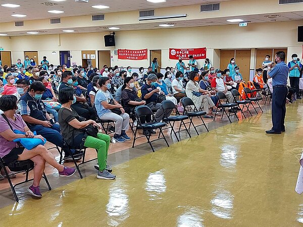 木新里參加民防團教育訓練。圖/取自台北市鄰里服務網