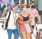 下月初首波鬆綁　室外可免戴口罩