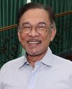 確認了！馬來西亞國家元首宣布　委任安華出任總理
