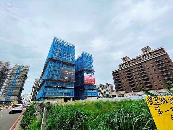 國稅局查台電度數 他118萬房地合一「重購退稅」沒了!高手3招逆轉 遠雄、國泰、麗寶、亞昕等建商都在小檜溪重劃區插旗。 好房網News記者楊欽亮 / 攝